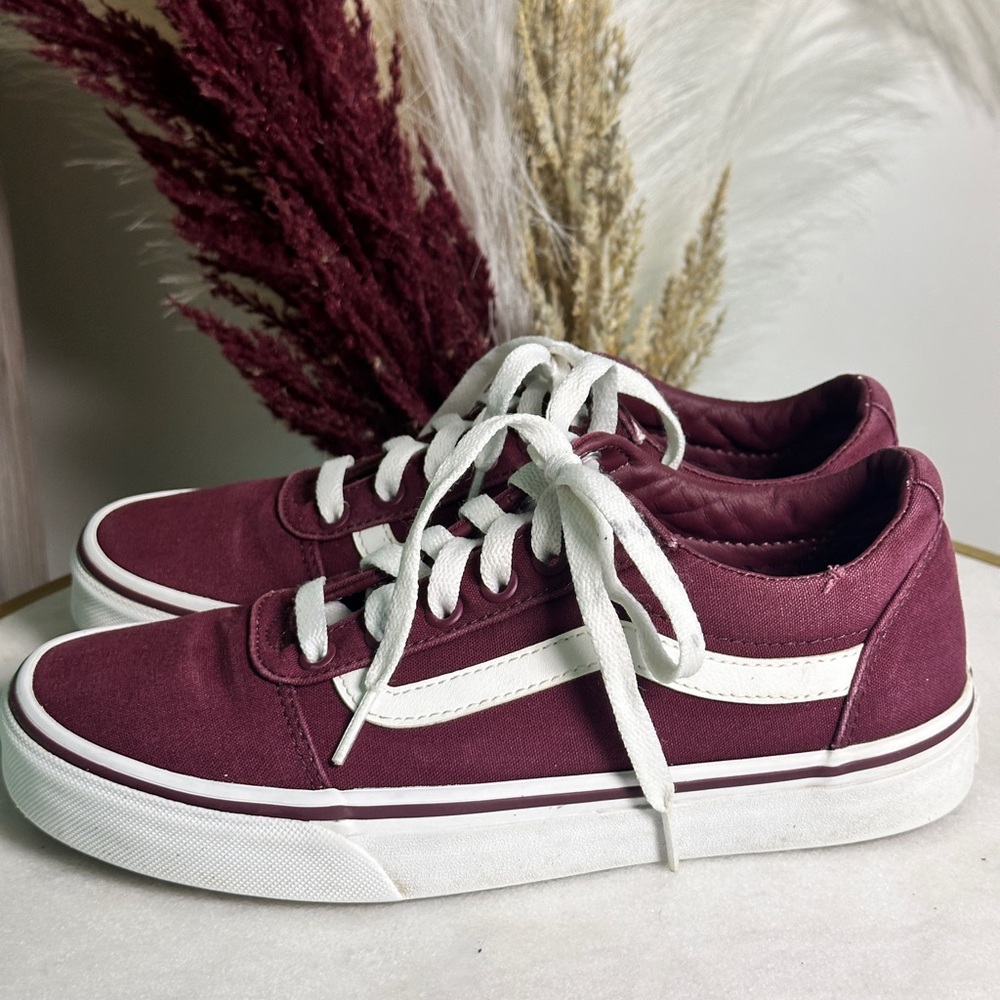 Women’s Vans Ward Canvas Burgundy Sneaker Skate Shoes size 7.5 - Picture 3 of 6